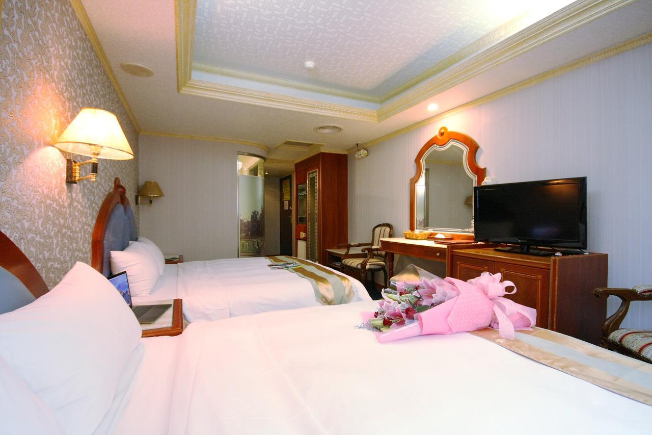 Wang Fu Hotel Miaoli Εξωτερικό φωτογραφία